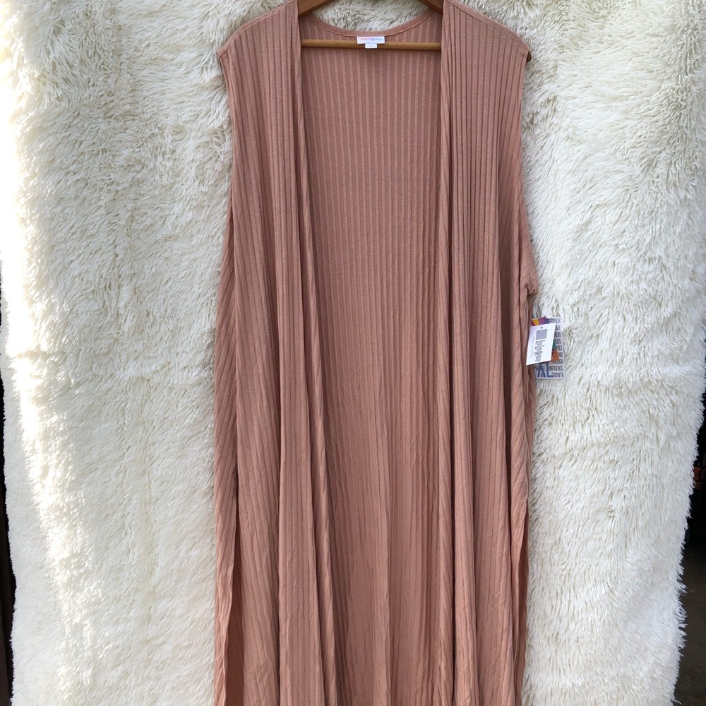 Lularoe XL(18/20) Joy